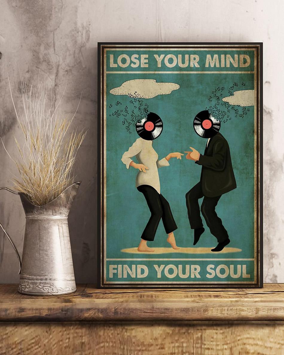 Lose your. Lose your Mind find your Soul плакат. Душевные плакаты. Душа Постер. Душа Постер на русском.